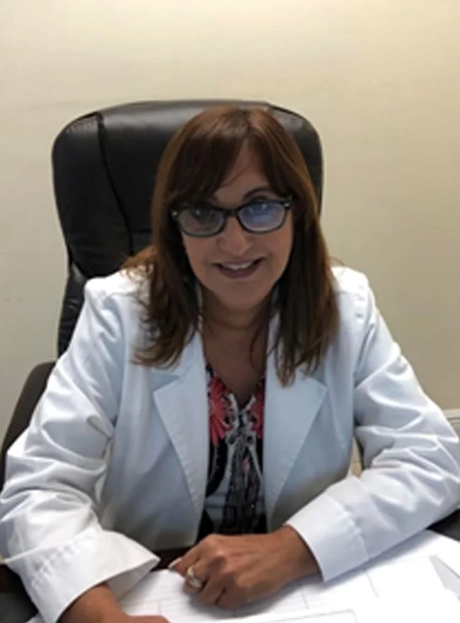 Lourdes Selem, MD